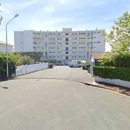 Royan - Pleine Vue Mer Pour Cet Appartement Classe 2 Etoiles - Les Tamaris Екстер'єр фото