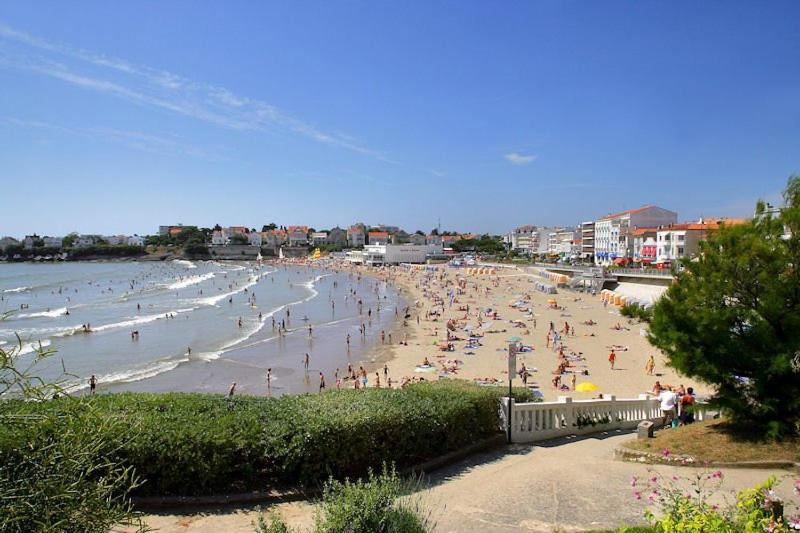 Royan - Pleine Vue Mer Pour Cet Appartement Classe 2 Etoiles - Les Tamaris Екстер'єр фото