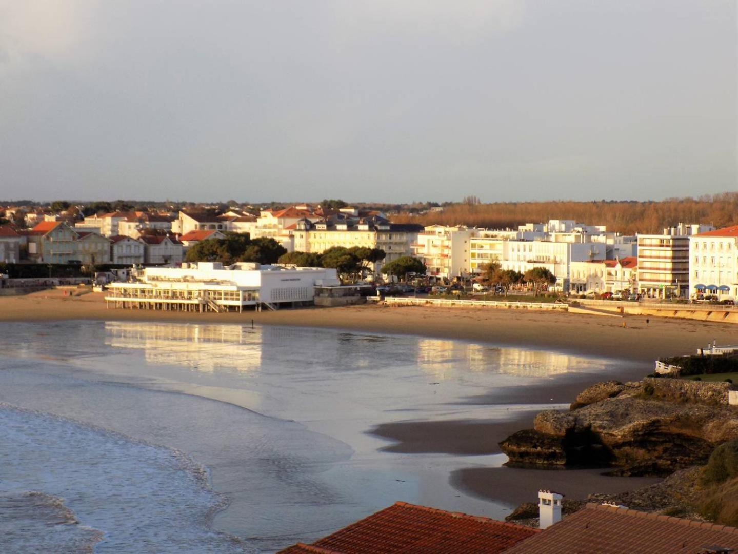 Royan - Pleine Vue Mer Pour Cet Appartement Classe 2 Etoiles - Les Tamaris Екстер'єр фото