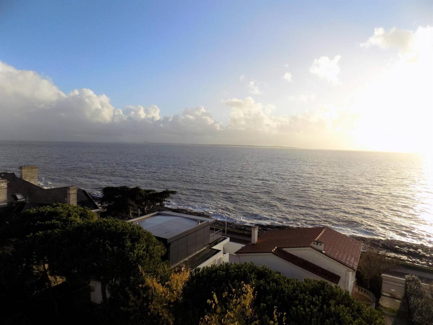 Royan - Pleine Vue Mer Pour Cet Appartement Classe 2 Etoiles - Les Tamaris Екстер'єр фото